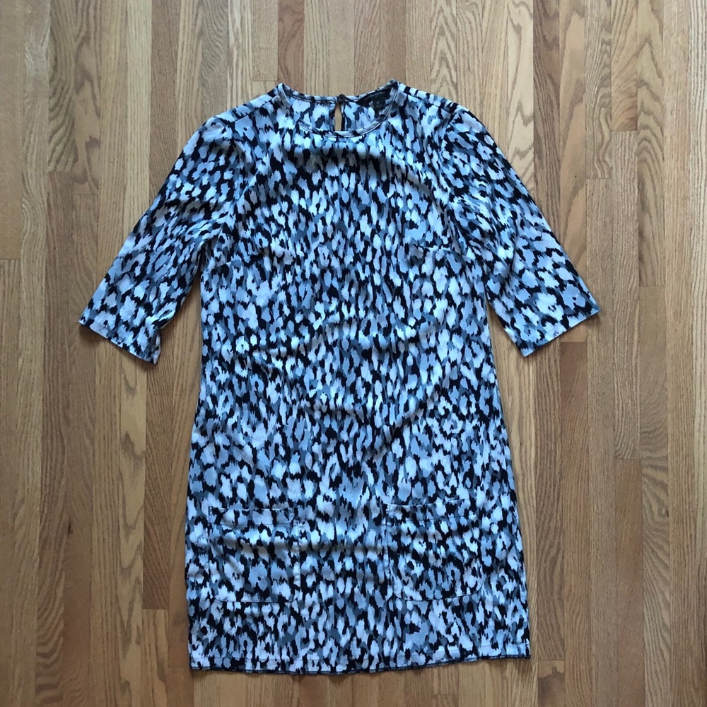 Banana Republic shift dress
